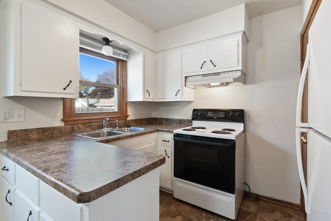 Photo - 4106 W Mill Rd