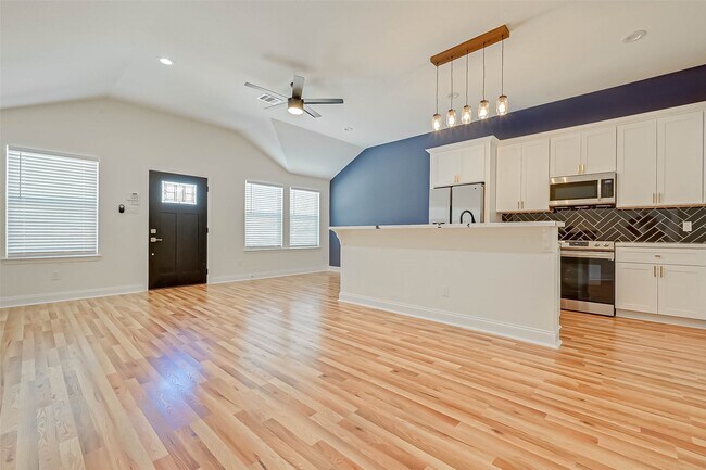 7339 Krueger Rd
