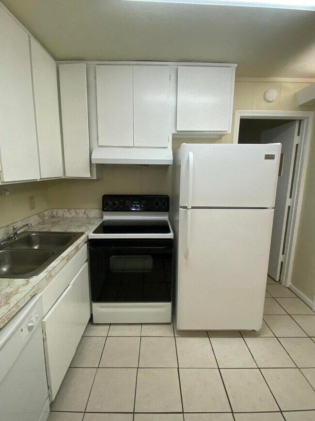 3205 Gallant Fox Trail Rental House Rental in Tallahassee, FL