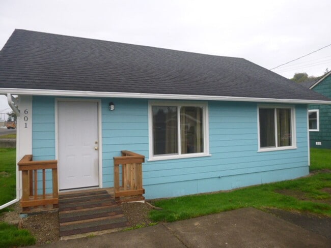 Photo - 3 Bedroom 1 Ba House