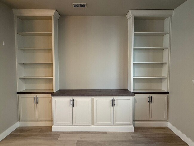 Photo - Modern Townhouse with Rooftop Deck & Mountain Views Near Sloan’s Lake!!
