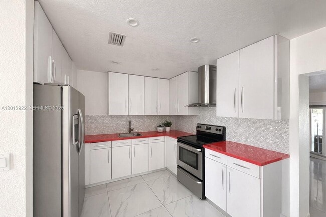 Photo - 11950 SW 187th Terrace