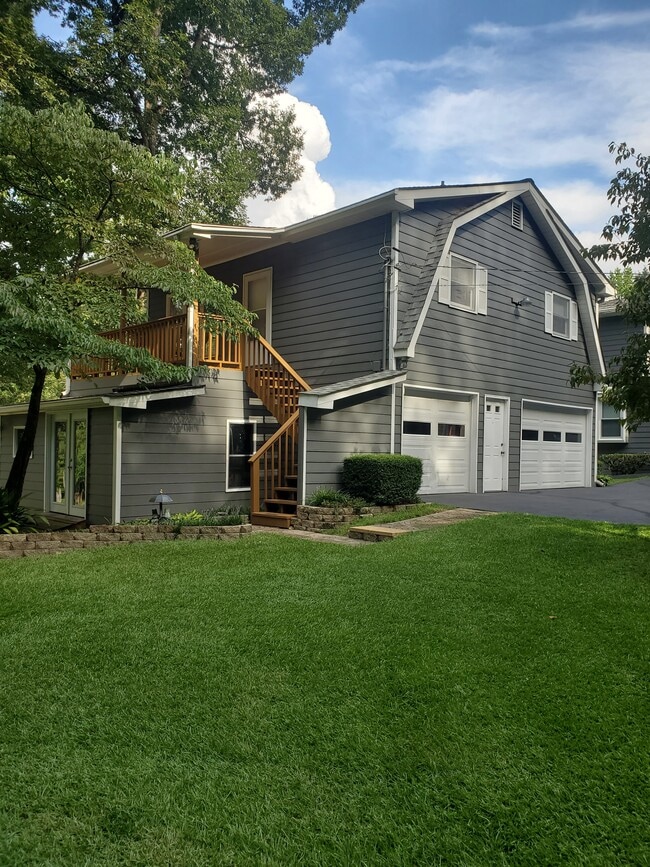 Building Photo - 2235 Mitchell Rd Unit 2235 Rental