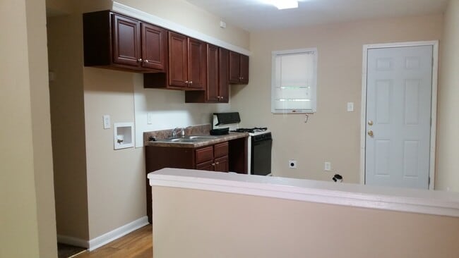Photo - Bungalow Feel 2x1 Bedroom Duplex
