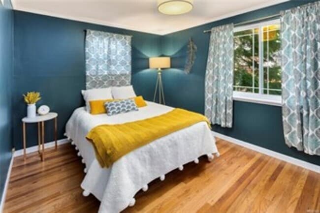 Photo - 3247 NE 97th St