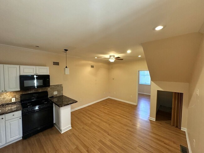 Photo - 2254 S Hemberger St Unit 1st Floor