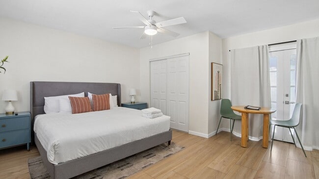 Photo - 2929 N 55th Pl Unit Studio