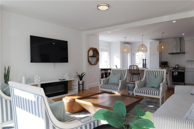 Photo - 299 Prospect Ave