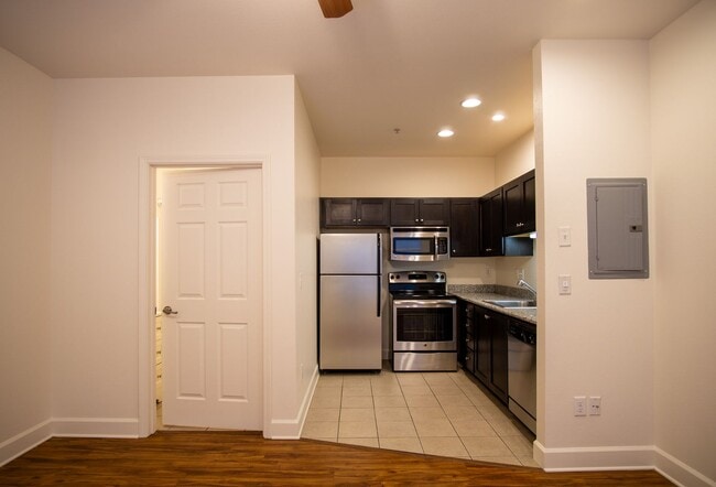 Photo - Contemporary Studio in the Heart of the East Side! Unit 03