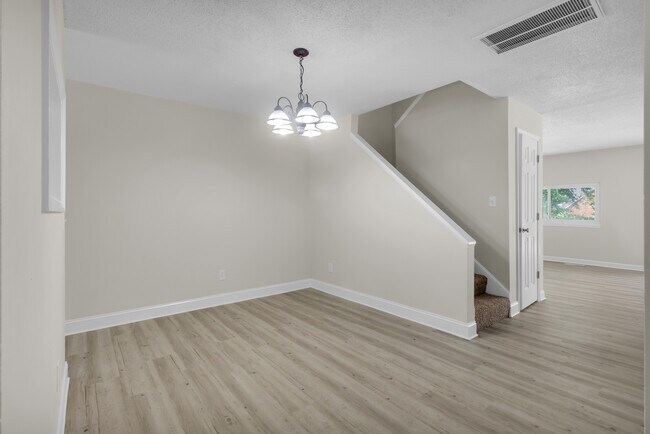 Photo - 125 Pirates Rd