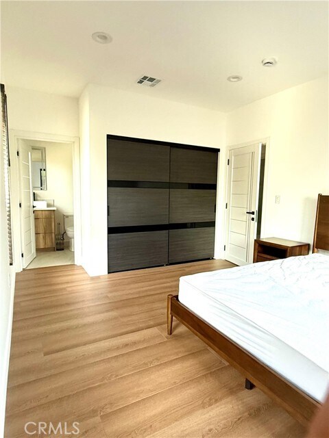 Photo - 6148 Lederer Ave