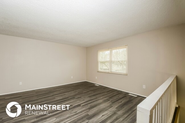 Photo - 2316 Kingsford Dr