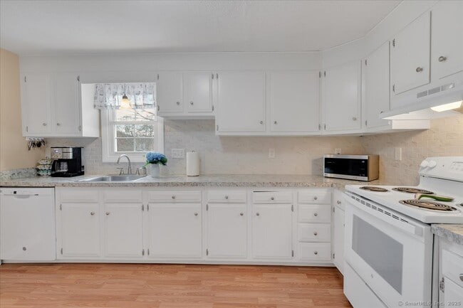 Photo - 178 Oakland Ave