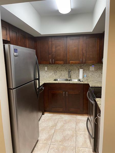Photo - 4521 NE 21st Ave Unit 2