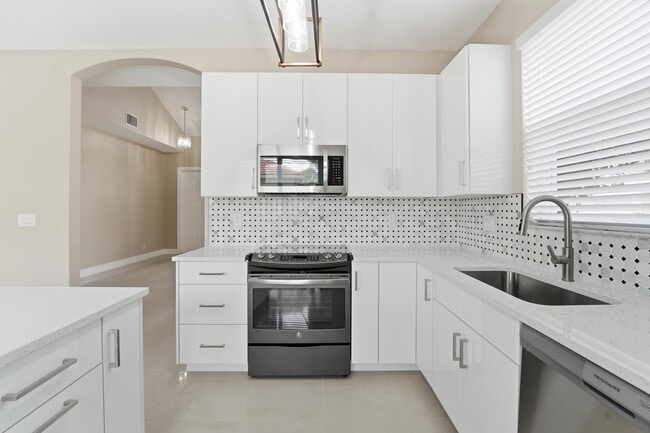 Photo - 1780 Pierside Cir