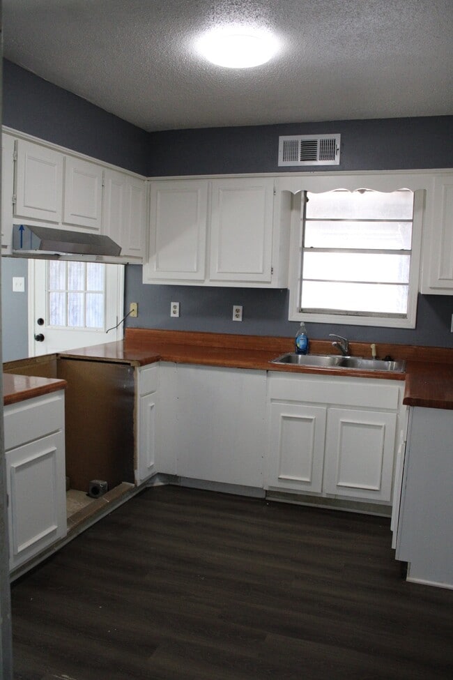 Photo - 3374 Brownbark Dr