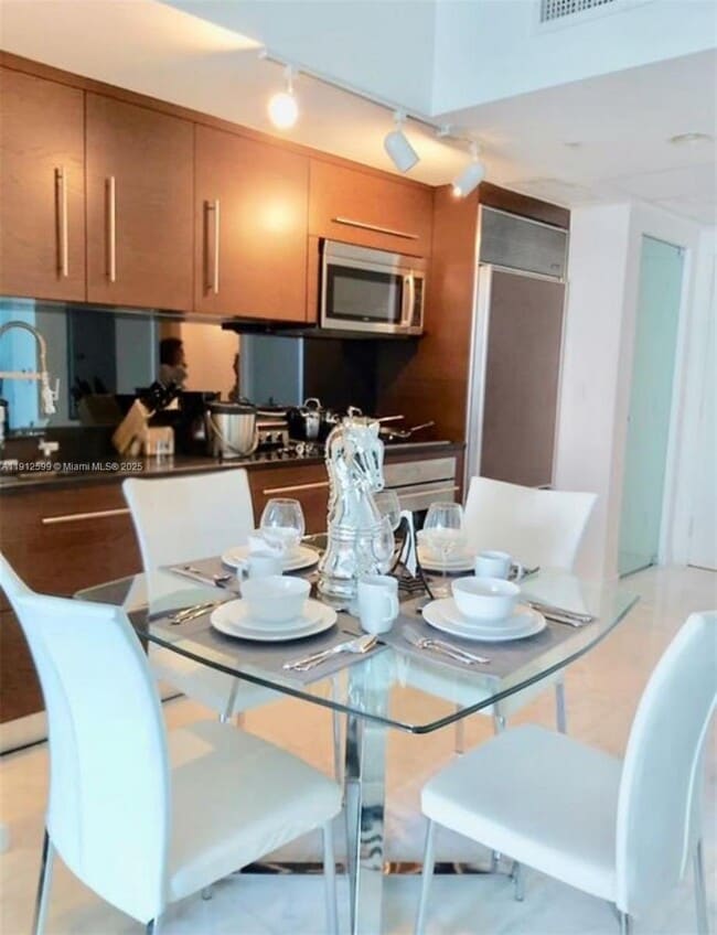 Photo - 475 Brickell Ave Unit 510