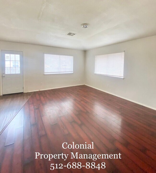 Photo - NEW IN MANAGEMENT - AVAILABLE NOW!