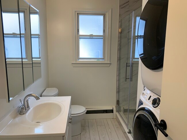 42 Pine St Unit 2