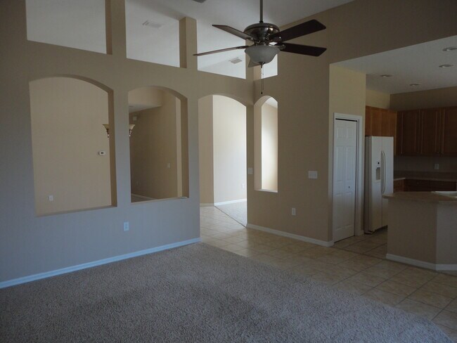 Photo - 5917 Wedgefield Dr