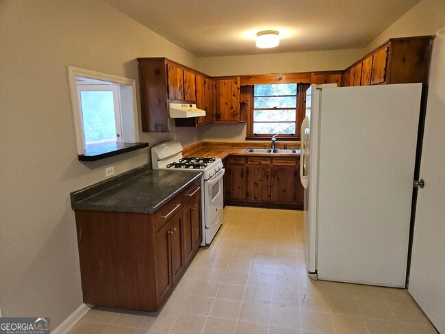 Photo - 2695 Sandtown Rd SW