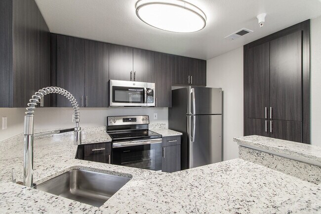 Photo - Villa Veneto at Palm Valley