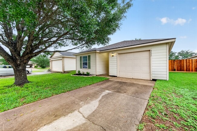 Photo - 4611 Snowdrop Ct