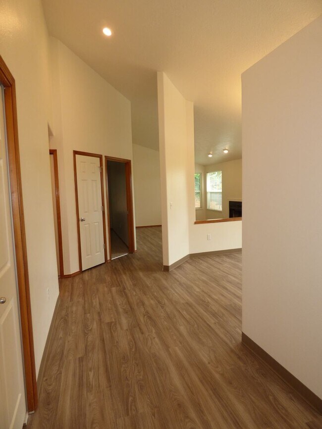 Photo - Rent Special: 1/2 Off July's Rent!! 3 bed 2 bath House in South Salem!