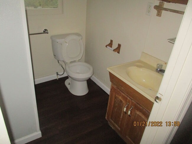 Photo - 2415 Rosebrier Ave