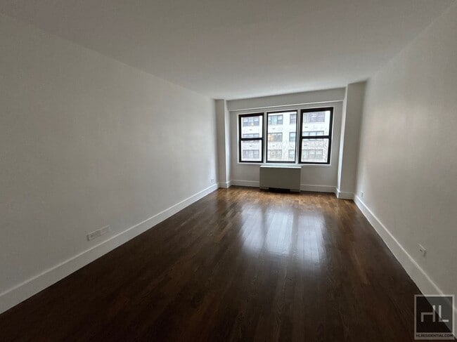Photo - EAST 63 STREET Unit 3G