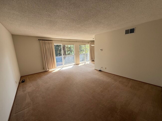 Living Room - 1771 Gazelle Way