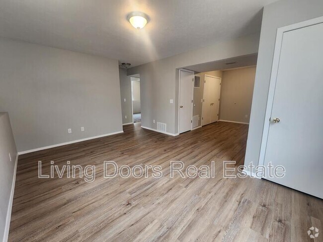 Building Photo - 1748 N 27th St Unit #1 Rental