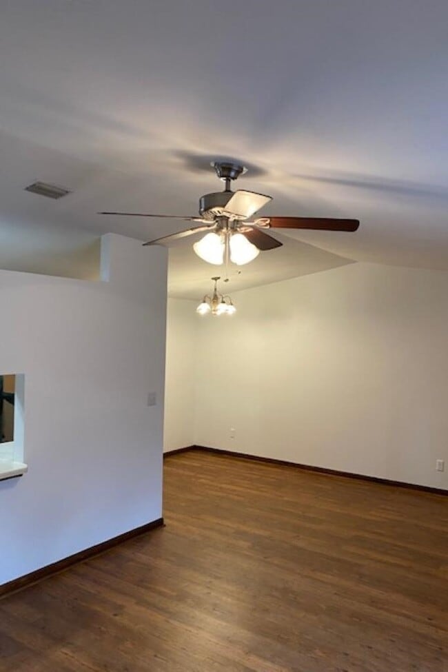 Photo - 177 Whetherbine Way W