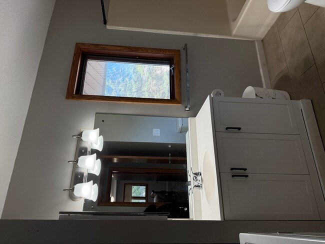 330 E Columbia Ave Unit 2