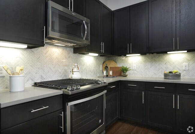 Photo - Elevate Your Everyday in the City Unidad SCR1