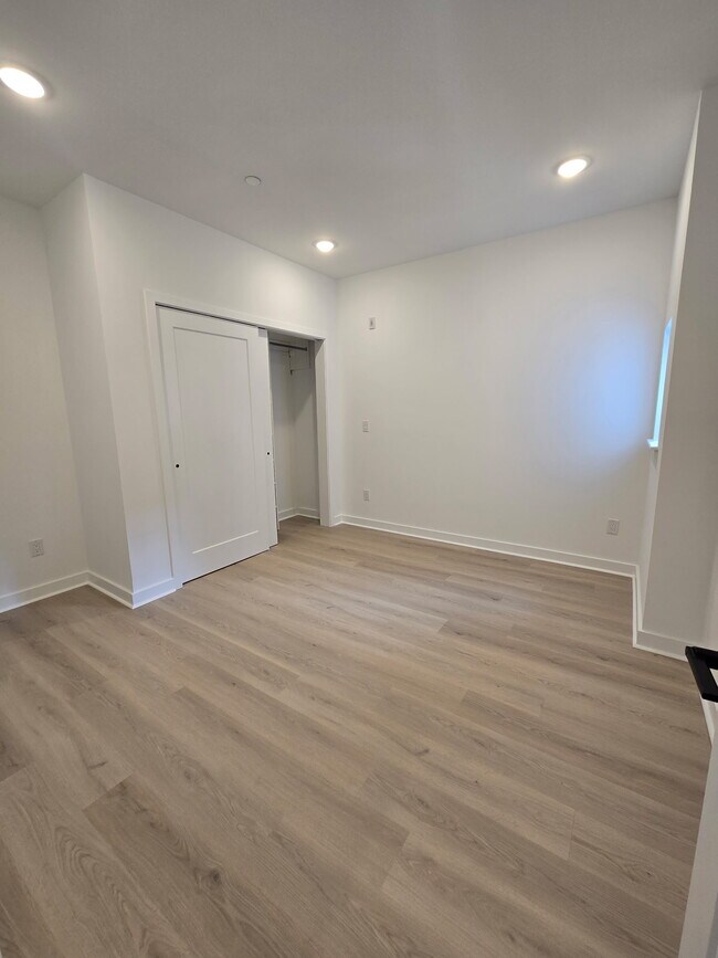 Photo - Onyx Ridge 1 Unit B