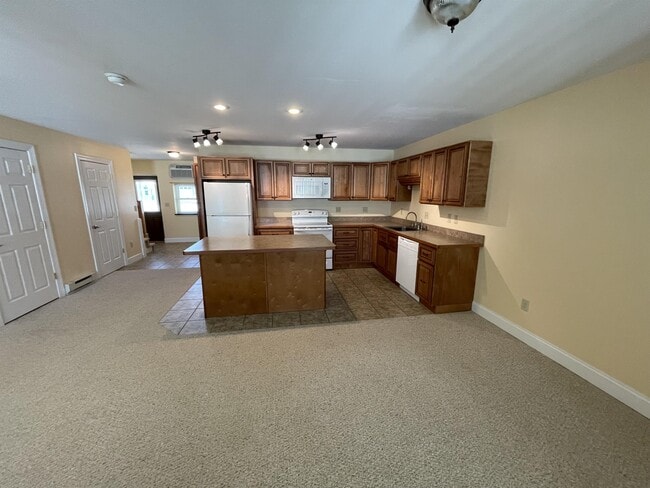 Photo - Westlake Village