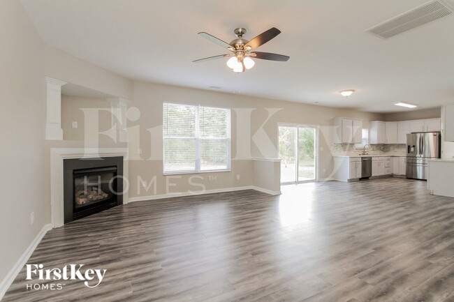 Photo - 13704 Stringfellow Ln