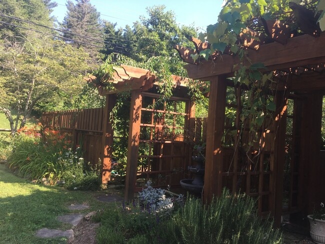 Photo - Wonderful Kenilworth location! Lovely landscaping and beautiful hardwood flooring!