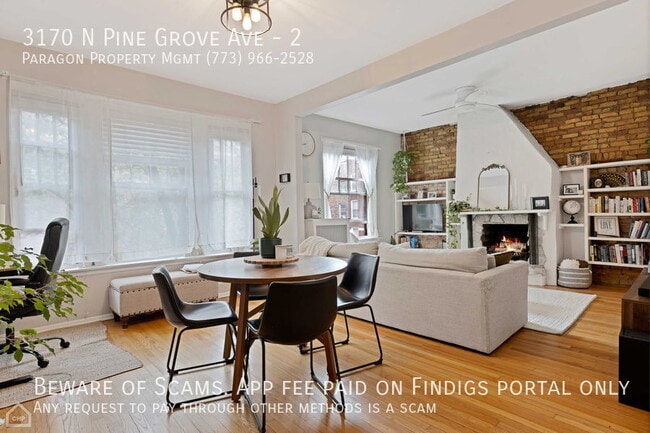 Building Photo - 3170 N Pine Grove Ave