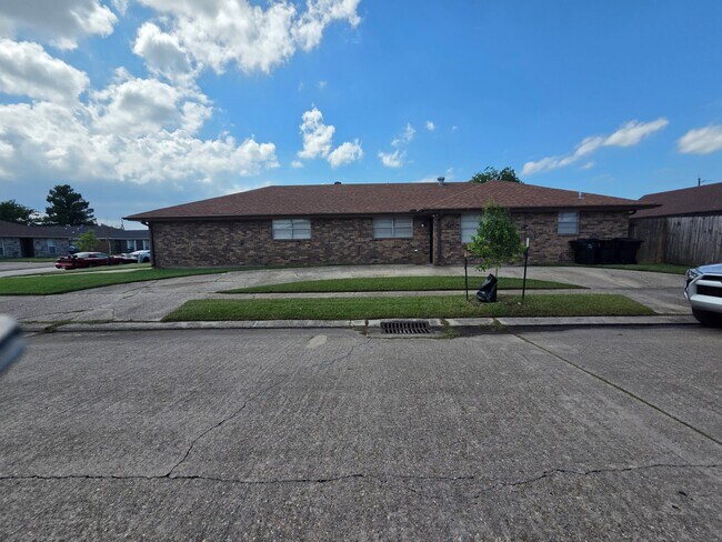 Building Photo - 7903 Arcadia Ln
