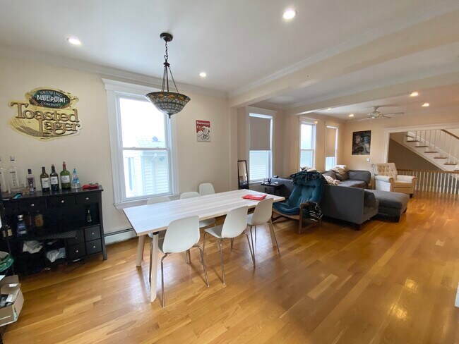 Photo - 27 Spring Garden St Unit T