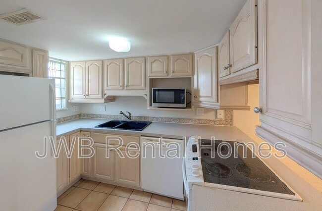 Photo - 1000 3rd St Unit 6B