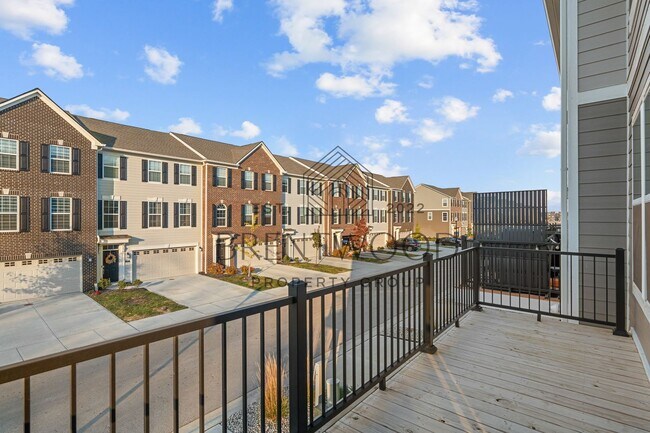 Photo - Move-In Ready Modern Townhome in Sought-Af...