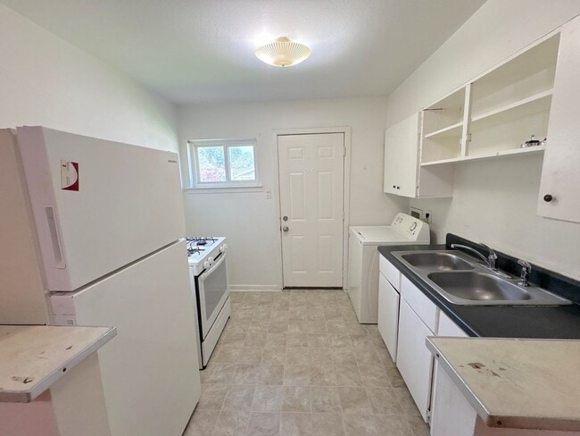 Photo - 1304/1306 Snowden Ave. Unit 1304 Snowden Ave.