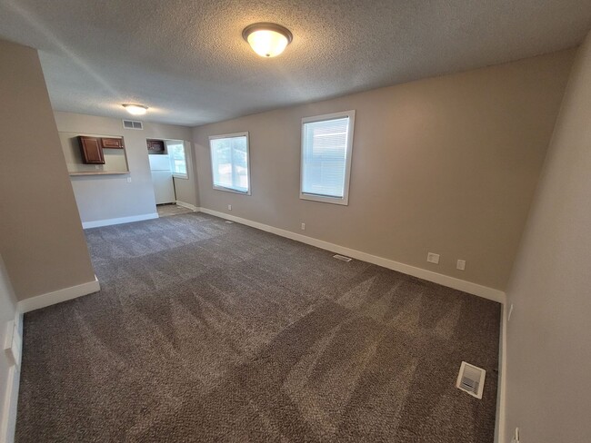 Photo - 2 Bedroom, 2 Bathroom Home with large garage!