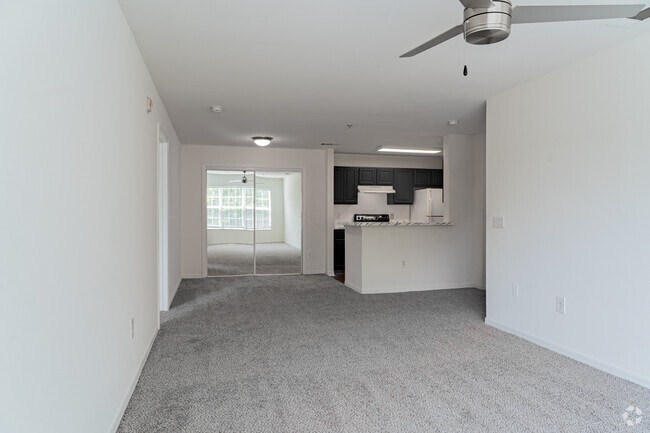 2BR, 2BA - 1,028SF - Living Room - The Grove at Cary Park