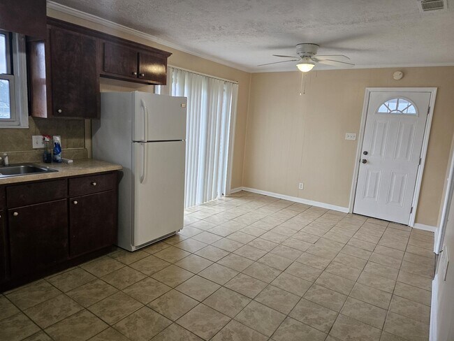 Kitchen and Dining Room - 2653 Seven Oaks Rd