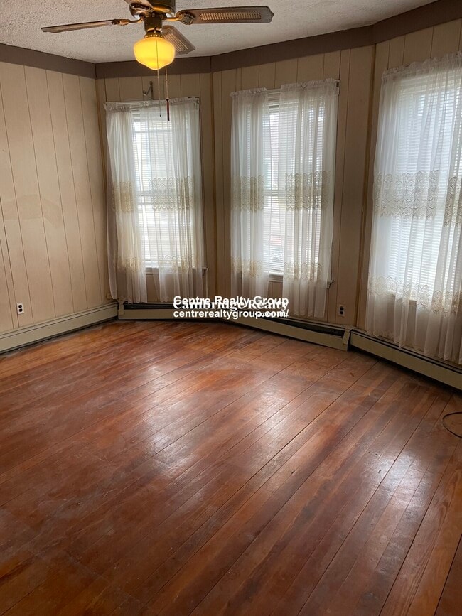 Photo - 38 Jefferson St Apartments Unit 1