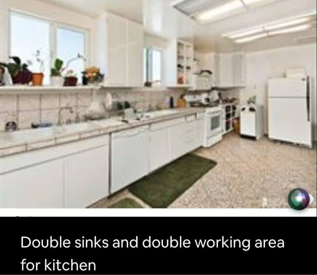 Photo - 678 Nebraska St Unit Room 4